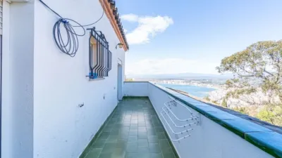 Chalet in Port Esportiu-Canyelles-Puig Rom photo 43