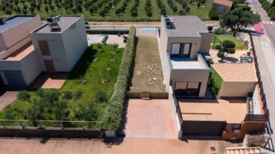 Townhouse in Palau-Saverdera photo 7