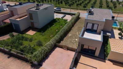 Townhouse in Palau-Saverdera photo 9