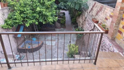 Townhouse in Vallirana photo 3