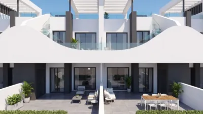Casa – San Fulgencio - Más