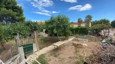 Terreno en venta en La Nucia - Más
