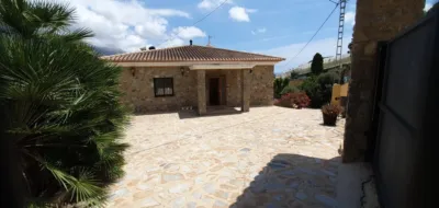 Chalet in Callosa d'en Sarrià photo 3