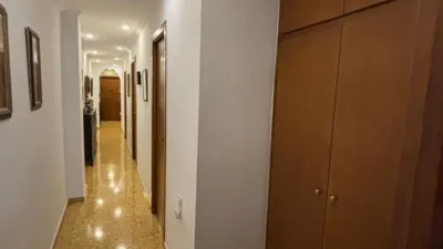 Apartment in Centre photo 9