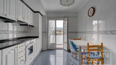Apartment in Erdialdea-Alde Zaharra-Mendibil-Santiago photo 14