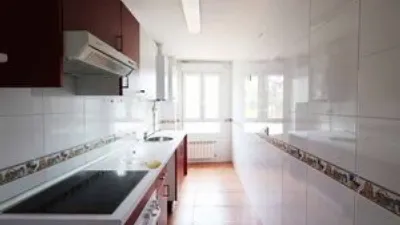 Apartment in Navalagamella photo 3