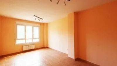 Apartment in Navalagamella photo 4