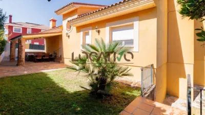 Chalet in Robledo de Chavela photo 7