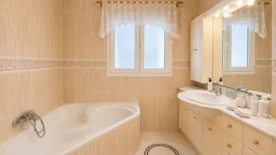 Chalet in Cala Advocat-Baladrar photo 11
