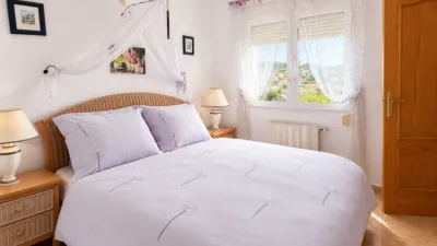 Chalet in Cala Advocat-Baladrar photo 10