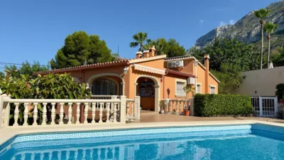 Chalet in El Montgó photo 4