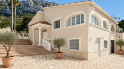 Chalet in El Montgó photo 2