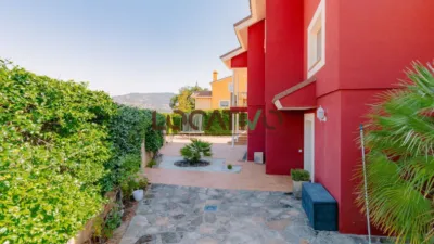 Chalet in Robledo de Chavela photo 18