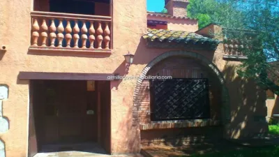 Rustic finca in Caldes de Malavella photo 2