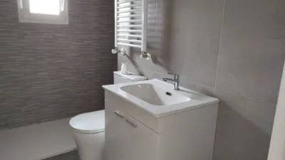 Flat in Amorebieta photo 14