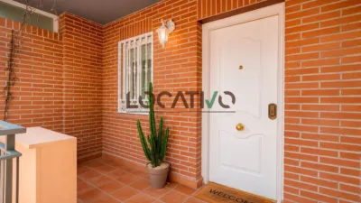 Chalet in Urban Core photo 2