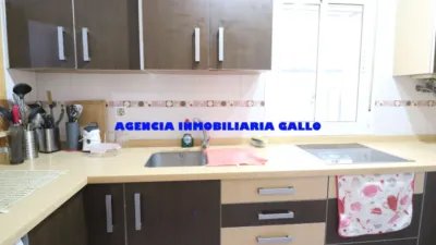Apartment on Juan XXIII-Rochelambert photo 5