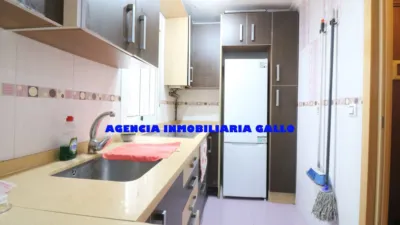 Apartment on Juan XXIII-Rochelambert photo 3