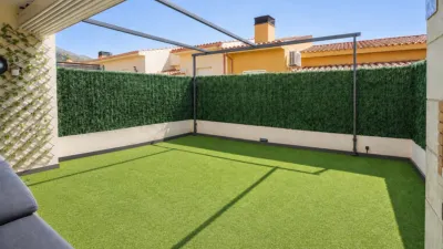 Terraced house in Palau-Saverdera photo 2