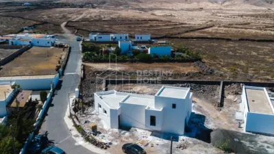 Villa in Lajares photo 11
