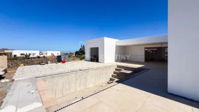 Villa in Lajares photo 11