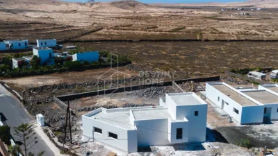 Villa in Lajares photo 10