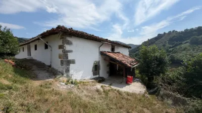 Rustic farm in Ataun photo 3