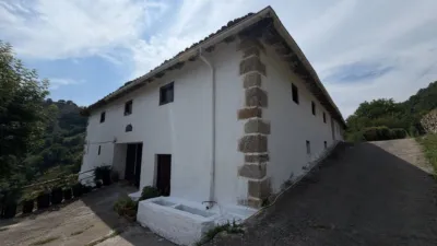 Rustic farm in Ataun photo 7