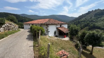 Rustic farm in Ataun photo 2