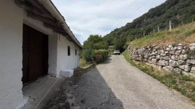 Rustic farm in Ataun photo 5