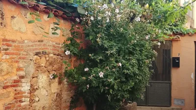 Terraced house in Madrigal de La Vera photo 2