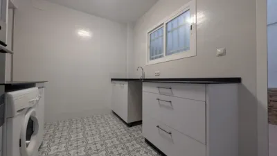 Apartment in Isla Chica photo 3