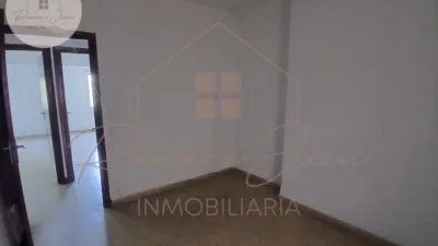 Apartment on Avenida de Madrid-Paseo de la Estación photo 18