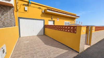 House in Triquivijate photo 4