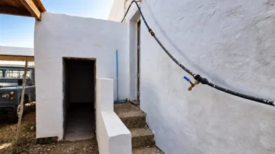 House in Triquivijate photo 28