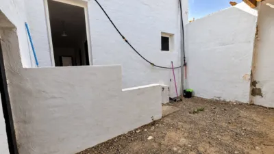 House in Triquivijate photo 29