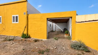 House in Triquivijate photo 9