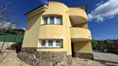 Chalet in Vallirana photo 9