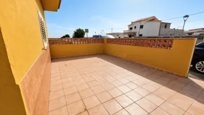 House in Triquivijate photo 11