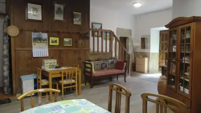 Chalet in Castrovido photo 9