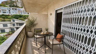 Apartamento en Port Esportiu-Canyelles-Puig Rom photo 21