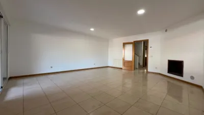 Townhouse in Perales del Río photo 4
