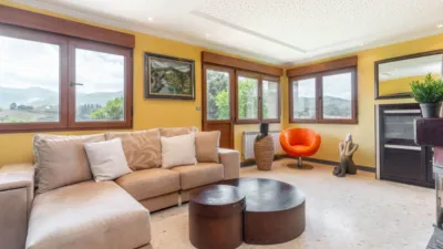 Finca rústica en venta en Calle Pumar, Número 32, Castañera (Nava) de 380.000 €
