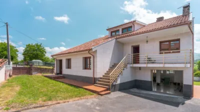 Finca rústica en venta en Calle Pumar, Número 32, Castañera (Nava) de 380.000 €