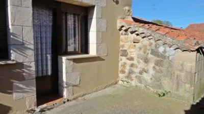 Chalet in Cascajares de La Sierra photo 4
