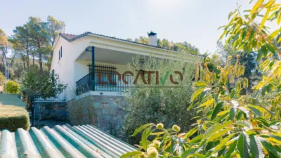 Chalet in Robledo de Chavela photo 4