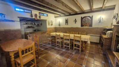 Chalet en Trigueros del Valle photo 4