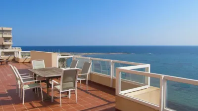 Apartment at 4 Punta Cormoran Street photo 9