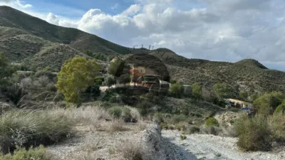 Rustic Finca in Centro-Corredera
