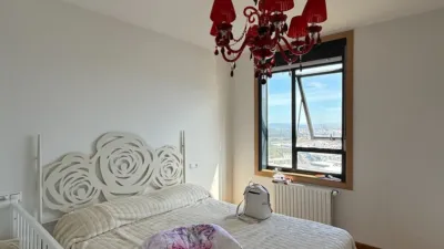 Apartment in A Coruña Capital - View 4